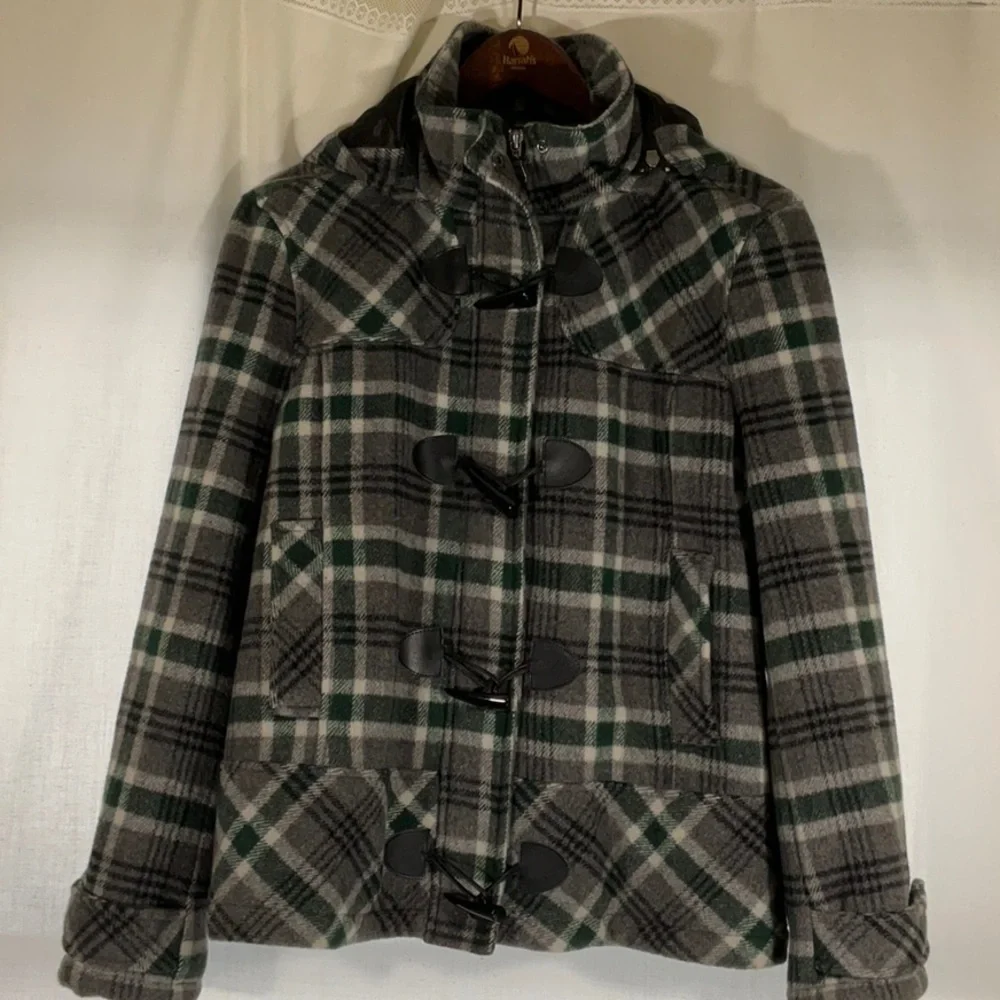 GH Bass Wool Blend Coat Green Gray Plaid Horn Toggle Buttons-Size L